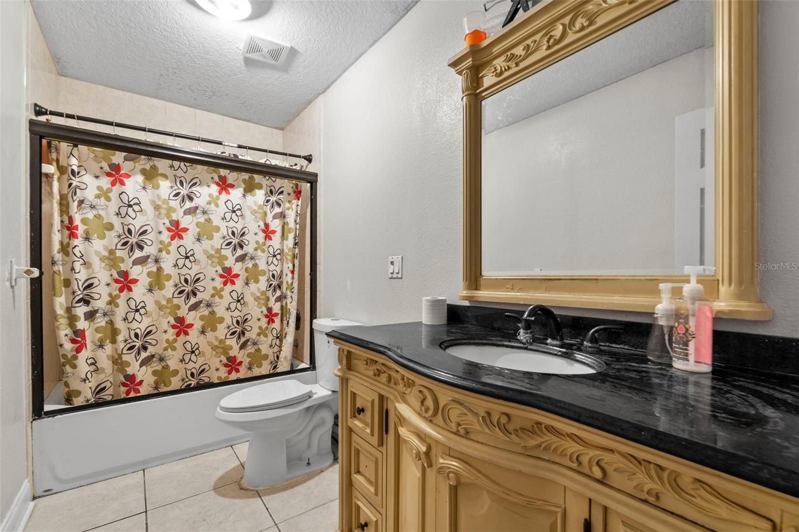 Image 16 of 44 For 7419 Savannah Lane