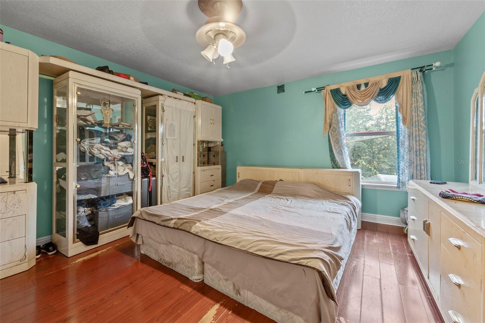 Image 18 of 44 For 7419 Savannah Lane