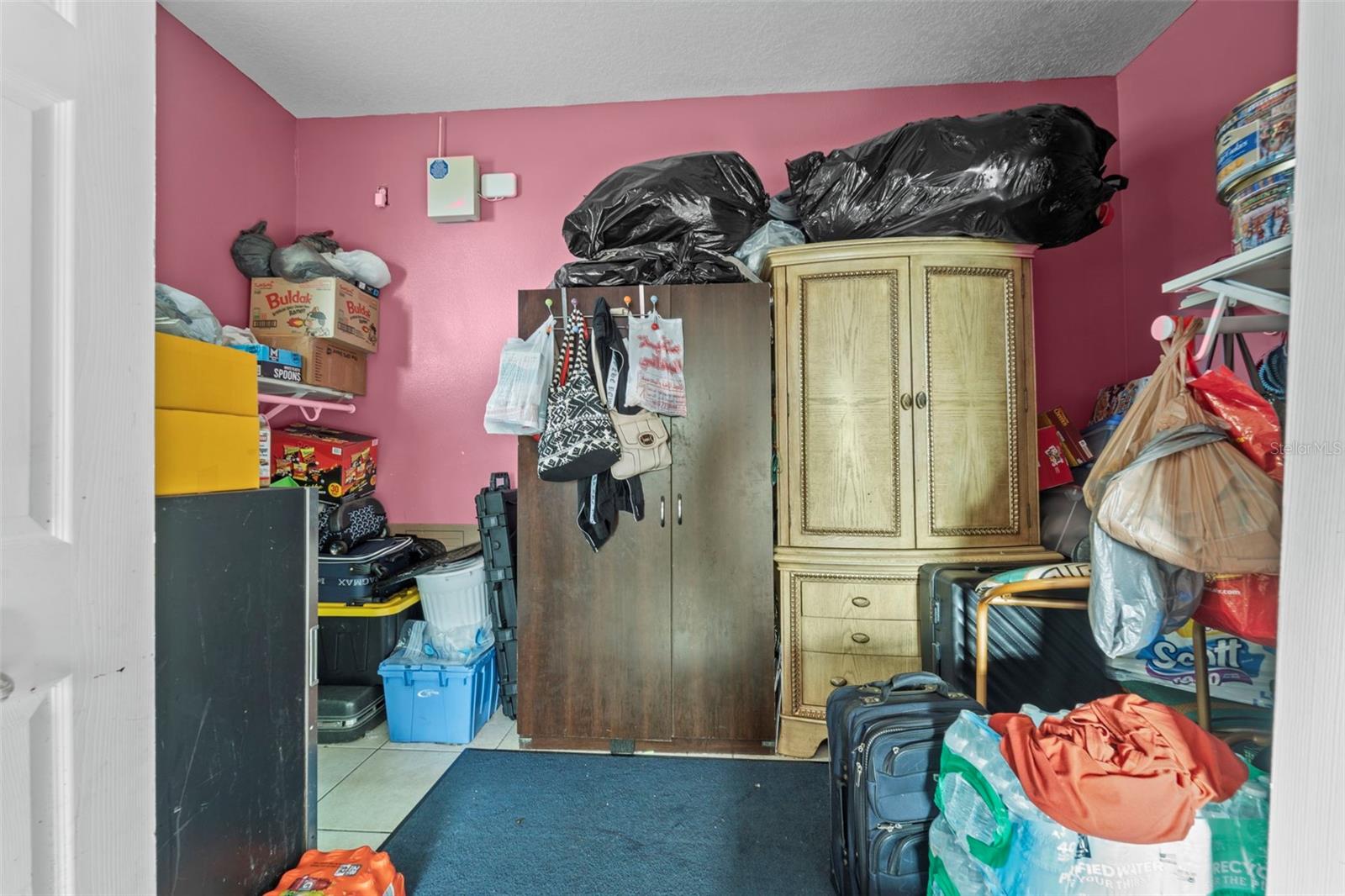 Image 37 of 44 For 7419 Savannah Lane