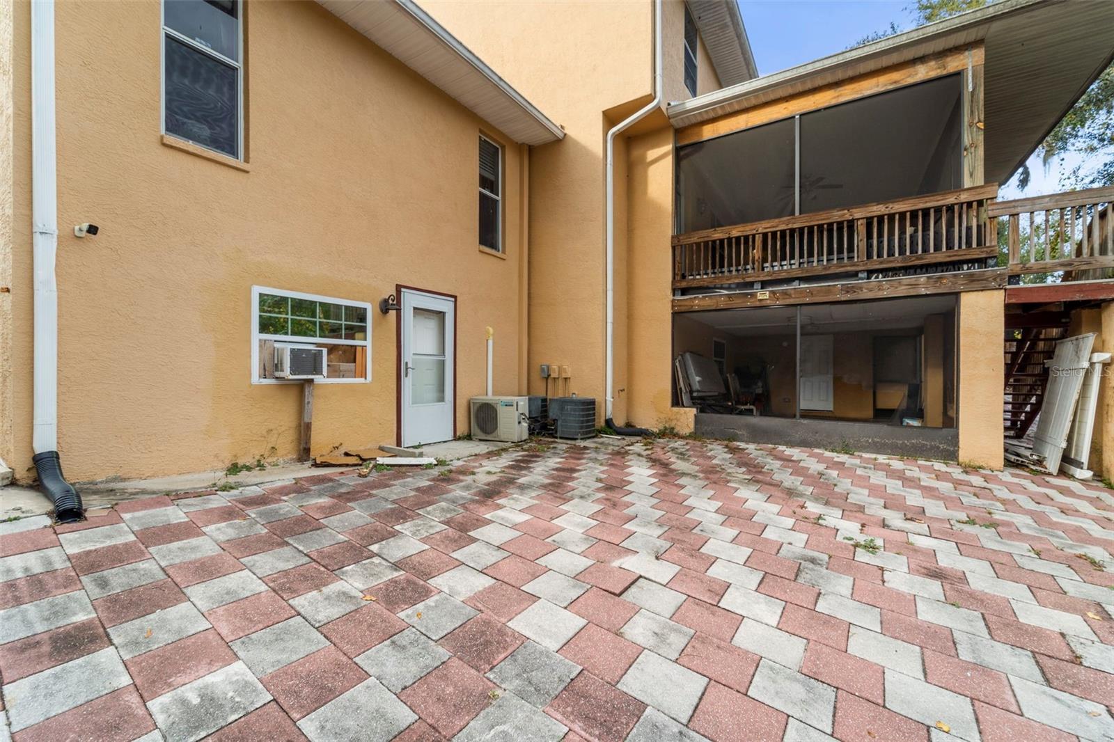 Image 39 of 44 For 7419 Savannah Lane