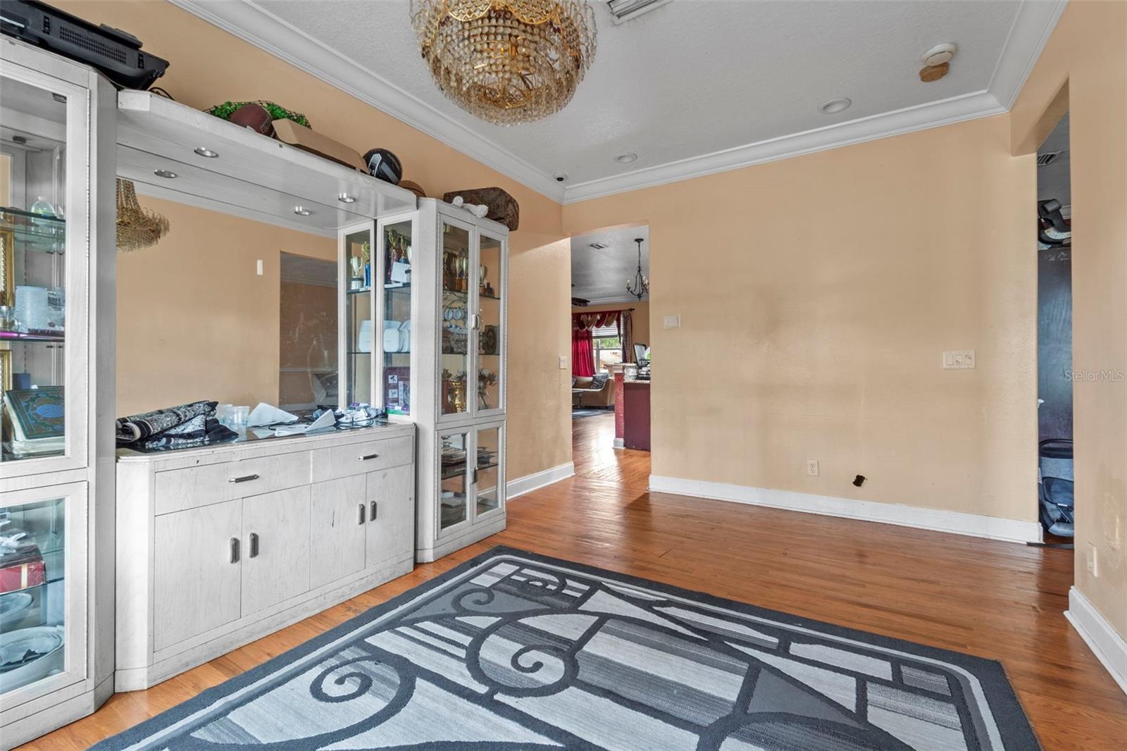 Image 7 of 44 For 7419 Savannah Lane