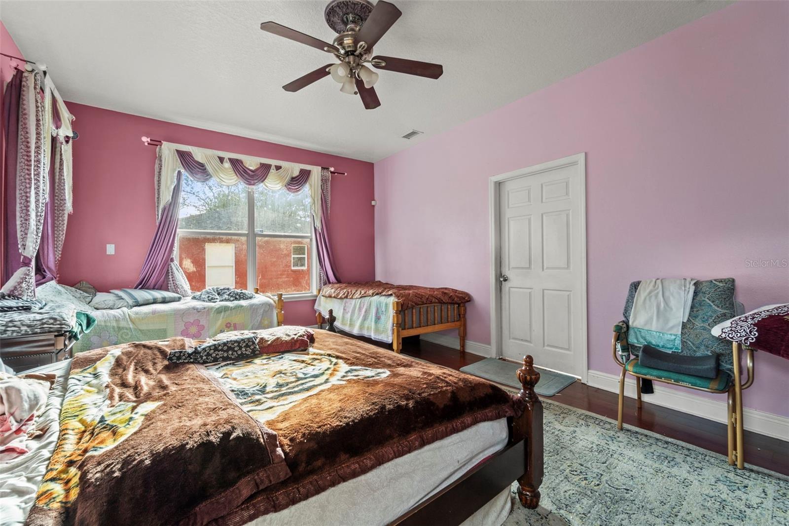 Image 8 of 44 For 7419 Savannah Lane