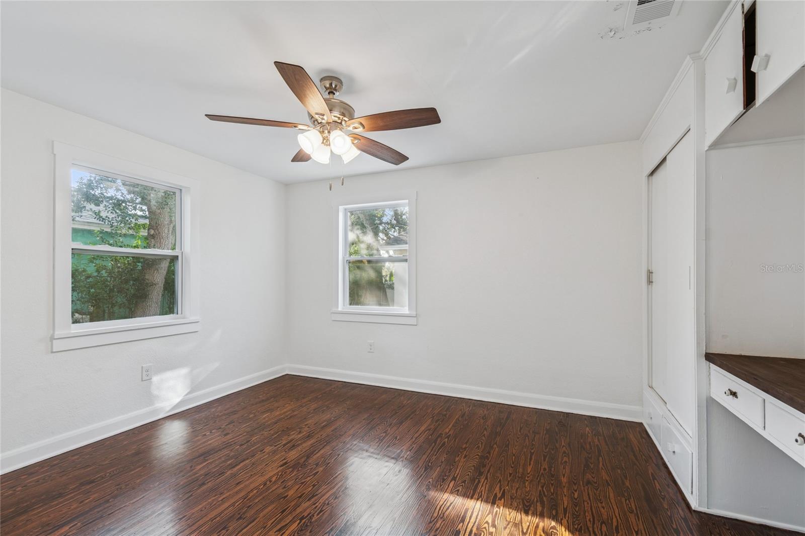 Image 18 of 43 For 14744 Sunset Drive