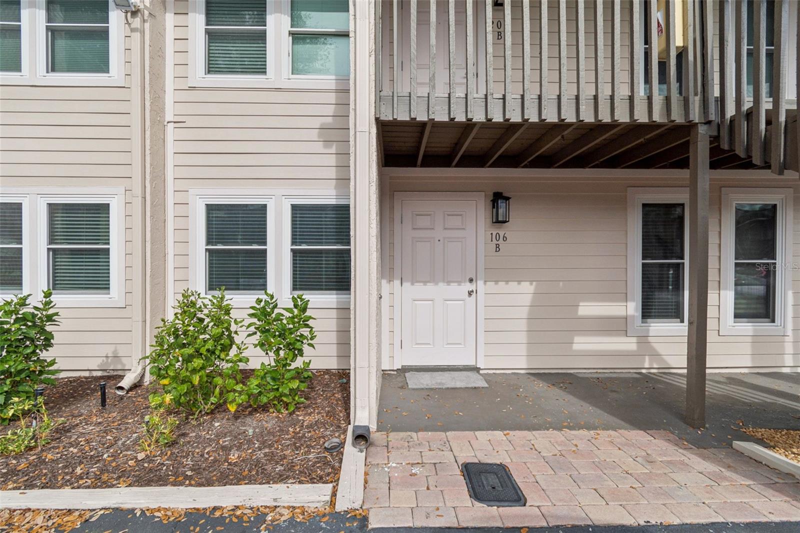 Image 2 of 20 For 525 Lincoln Avenue 106