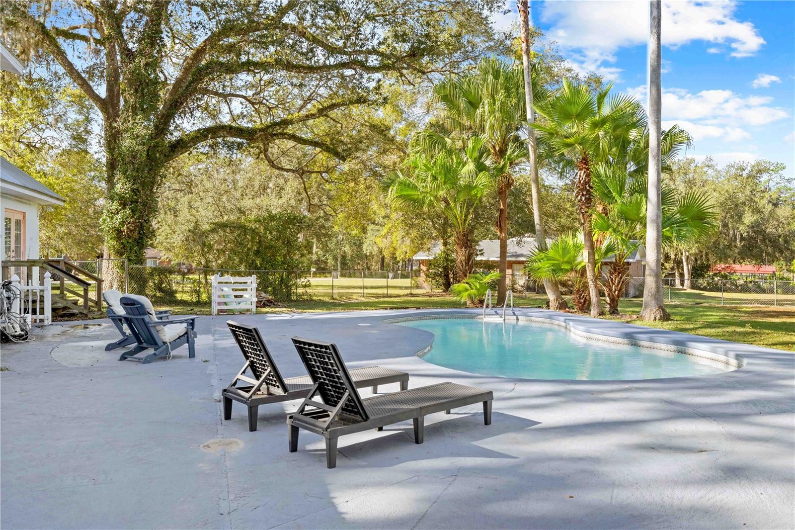 Image 15 of 75 For 1080 Buena Vista Avenue