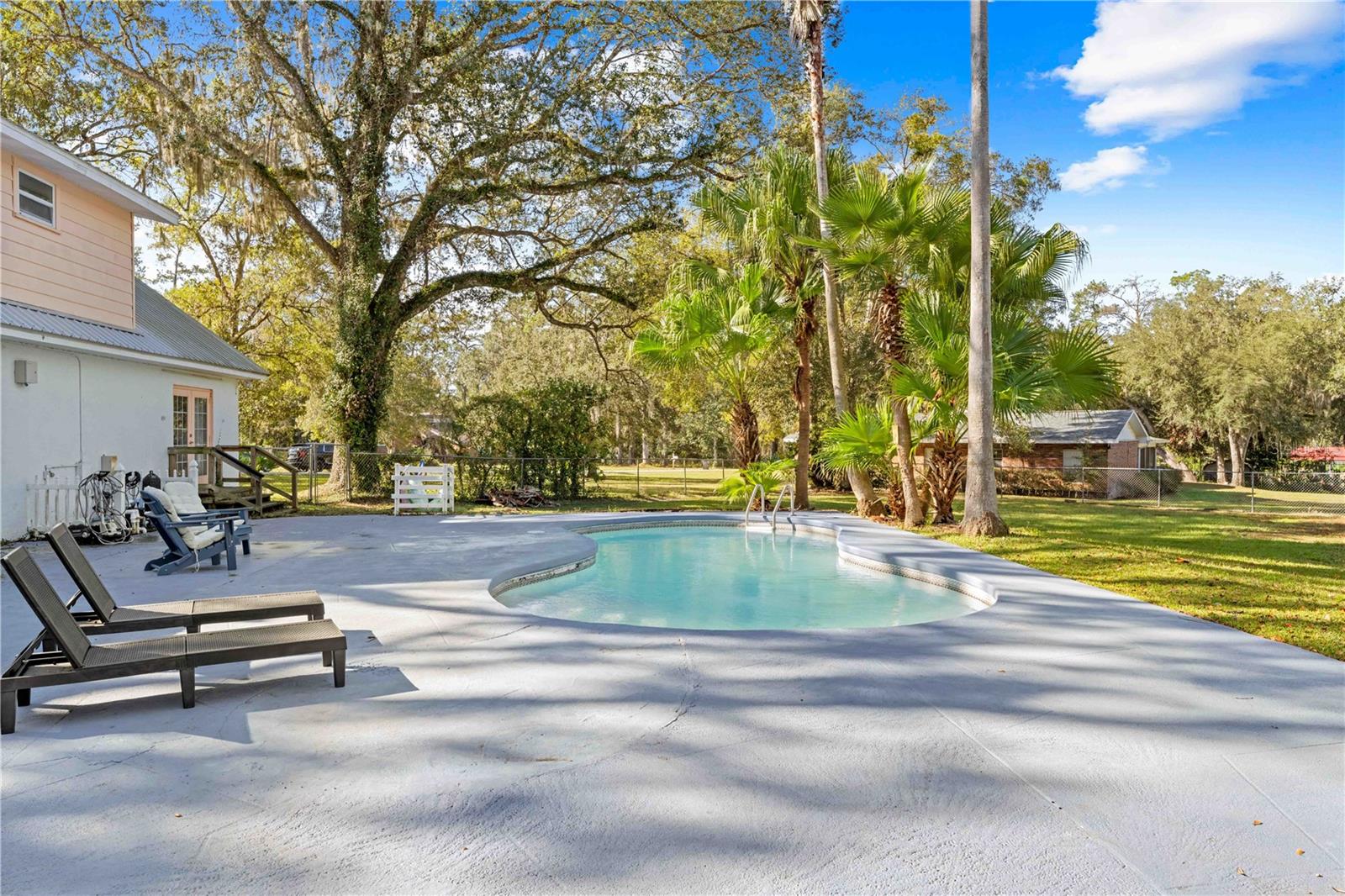 Image 16 of 75 For 1080 Buena Vista Avenue