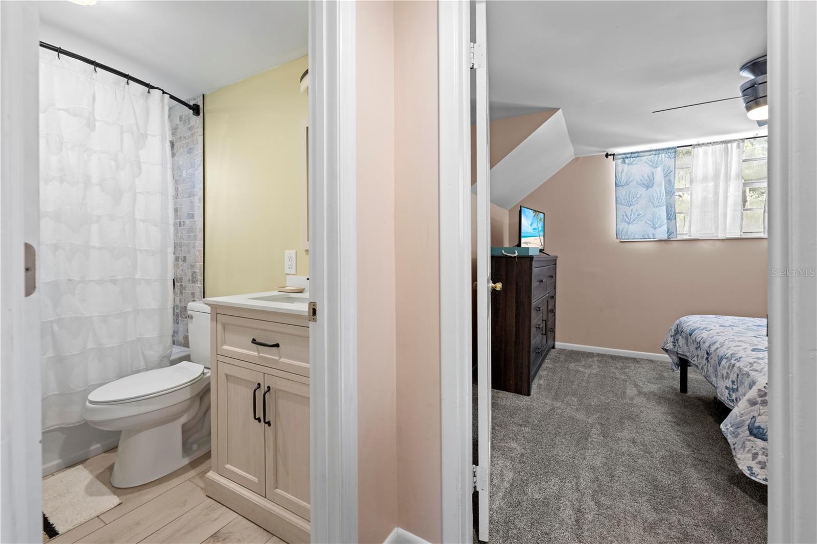 Image 33 of 75 For 1080 Buena Vista Avenue