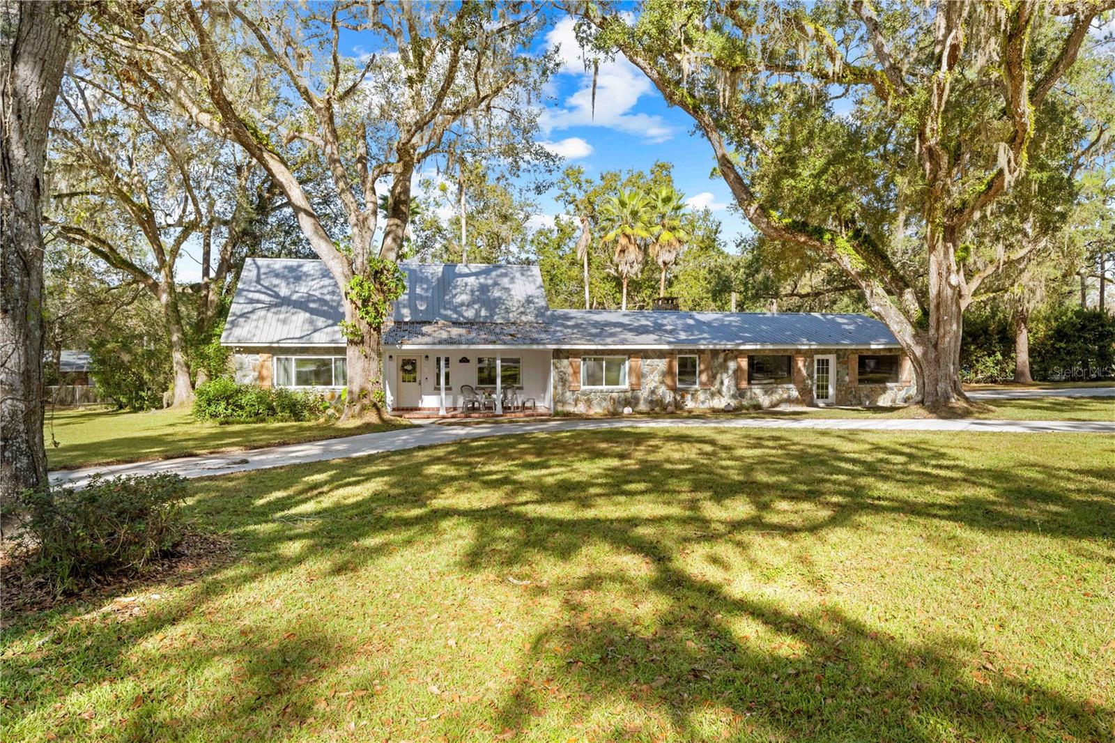 Image 9 of 75 For 1080 Buena Vista Avenue