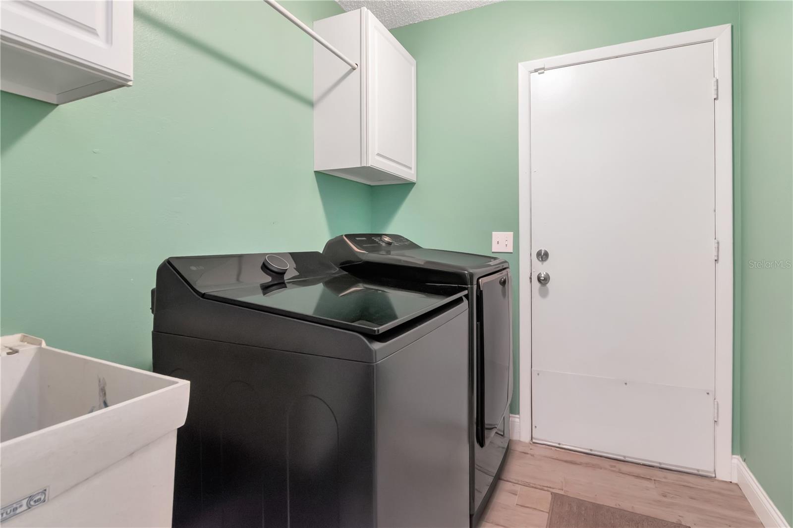 Image 24 of 72 For 2604 Goldcrest Place