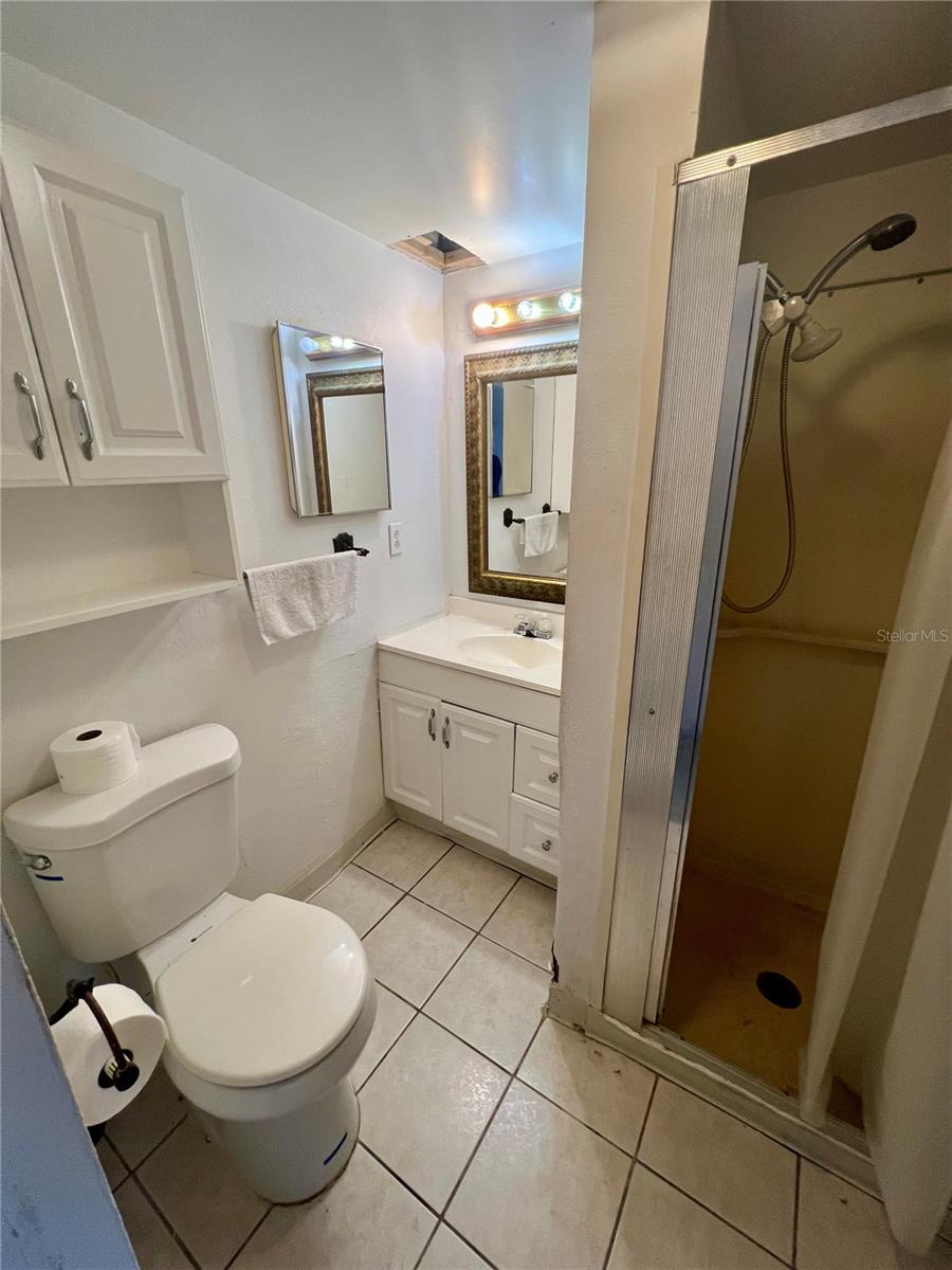 Image 19 of 36 For 5427 95th Terrace N