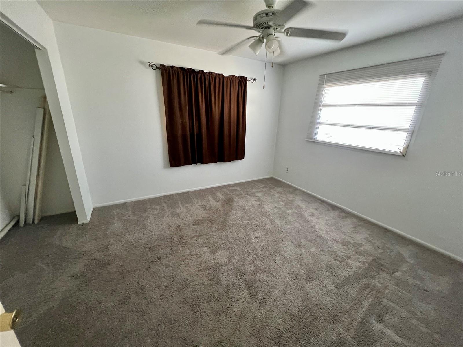 Image 27 of 36 For 5427 95th Terrace N