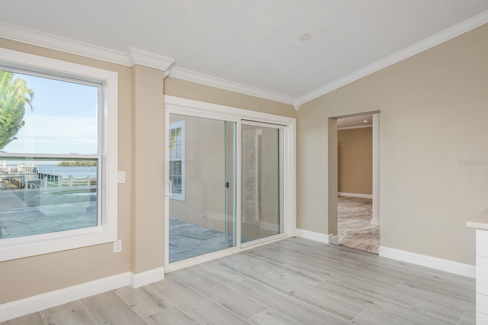 Image 13 of 71 For 302 Shore Drive