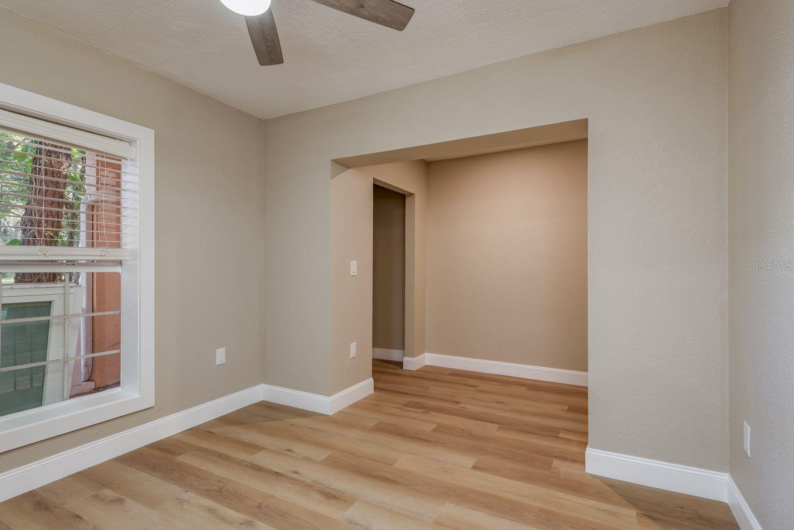 Image 24 of 71 For 302 Shore Drive