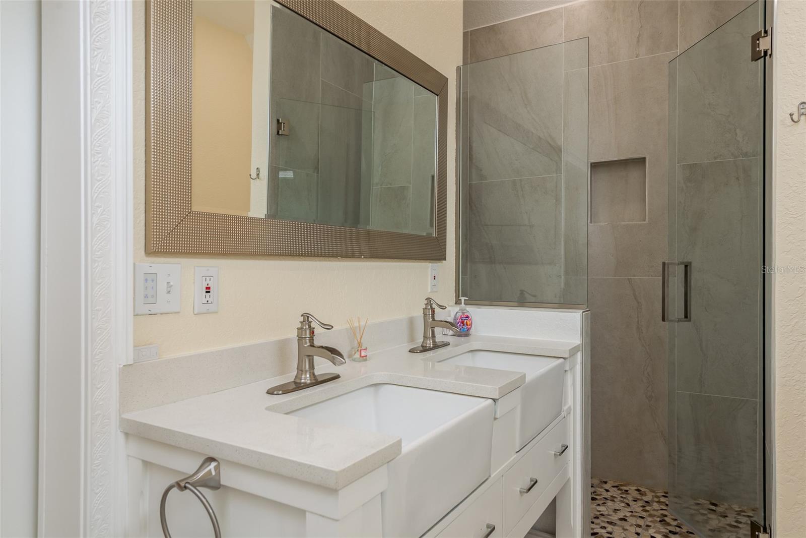 Image 34 of 71 For 302 Shore Drive