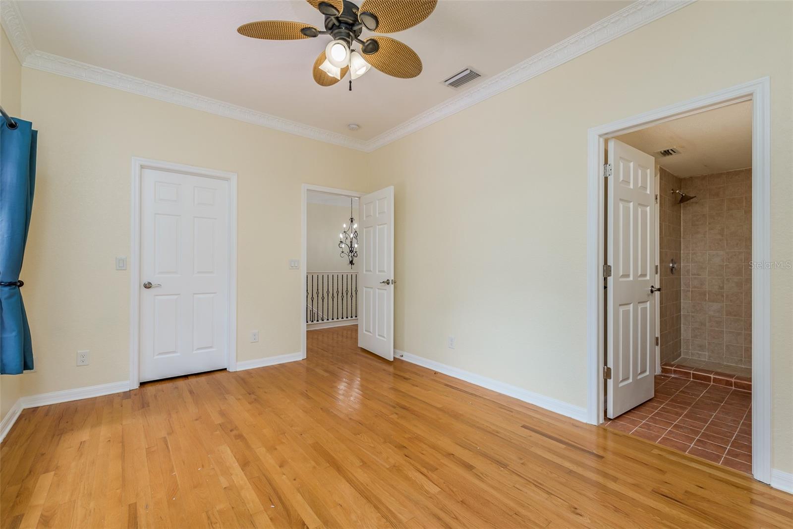 Image 46 of 71 For 302 Shore Drive