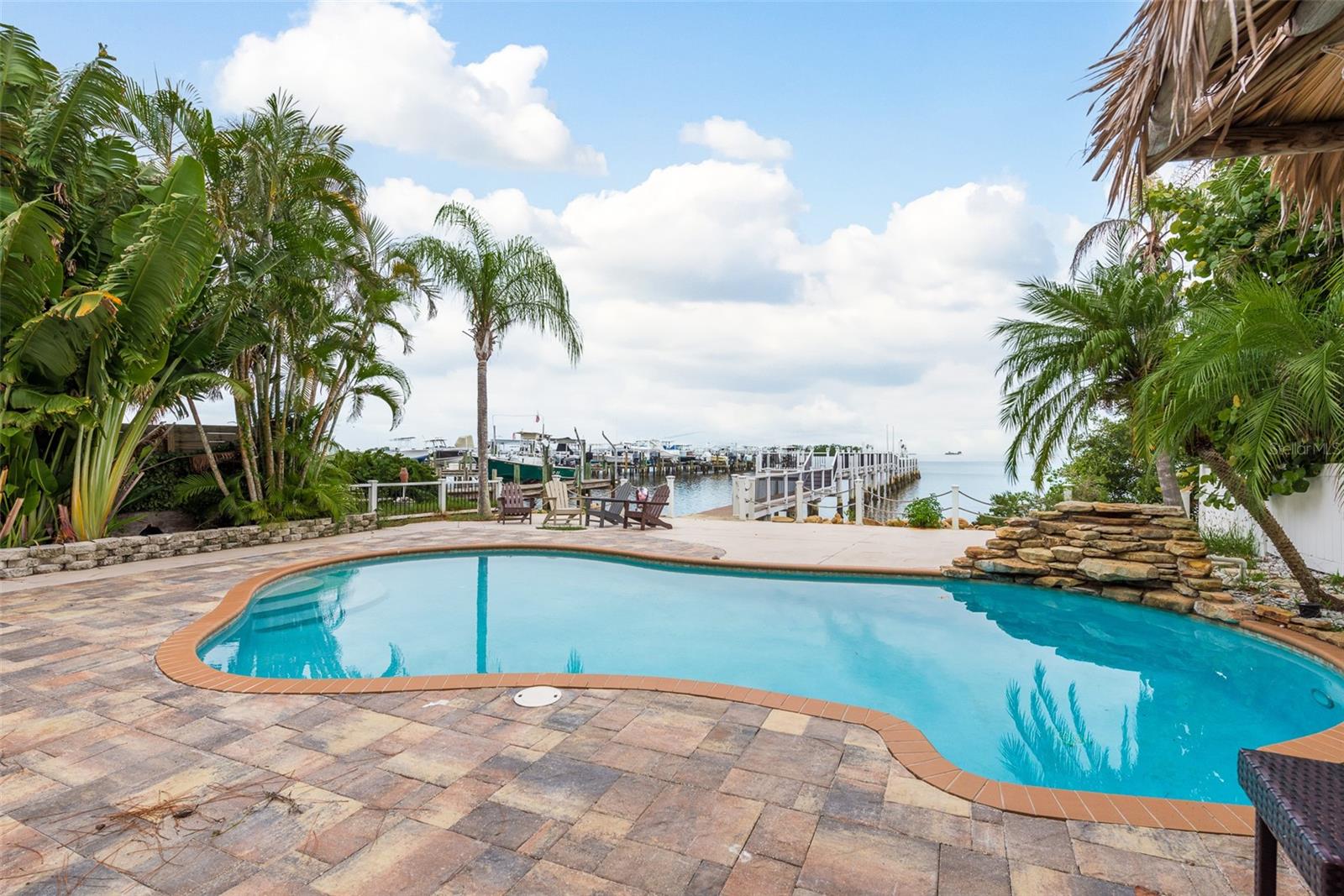 Image 53 of 71 For 302 Shore Drive