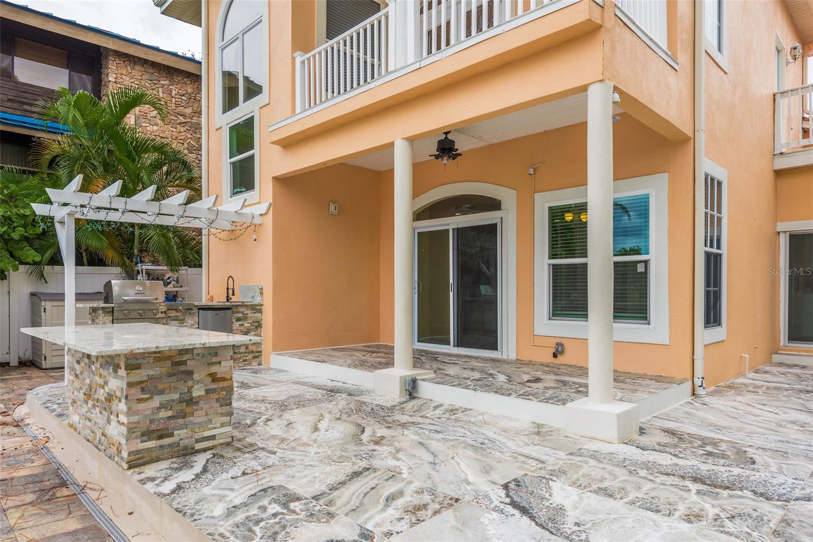 Image 55 of 71 For 302 Shore Drive