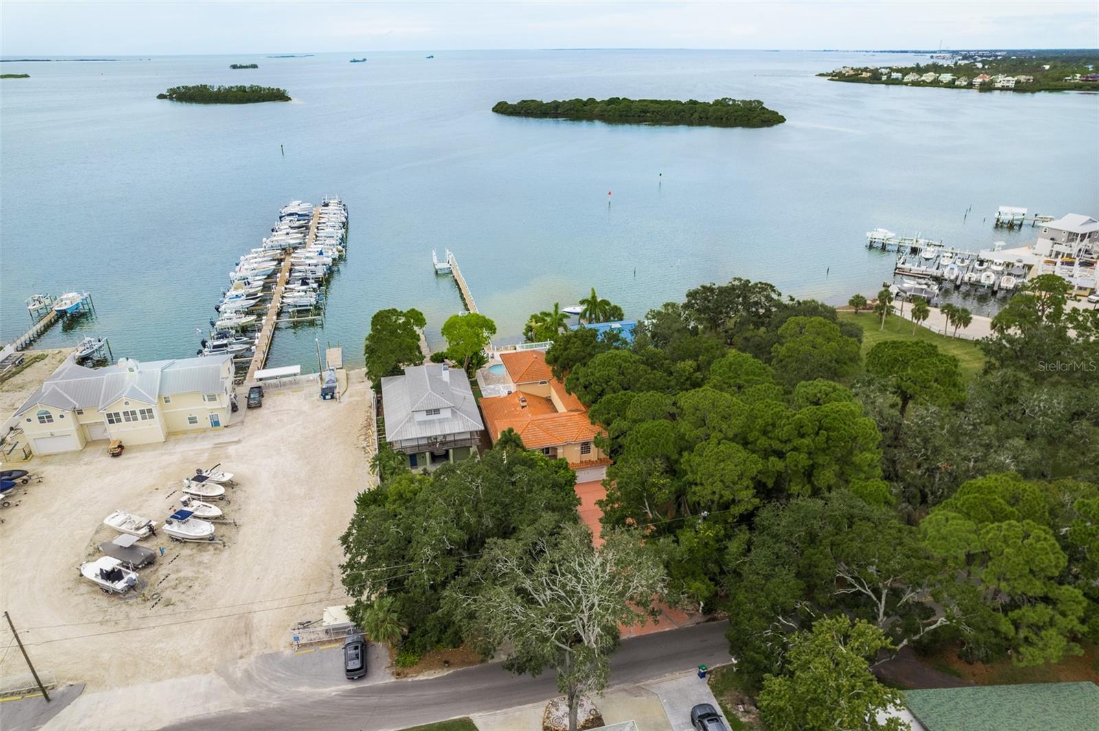 Image 63 of 71 For 302 Shore Drive