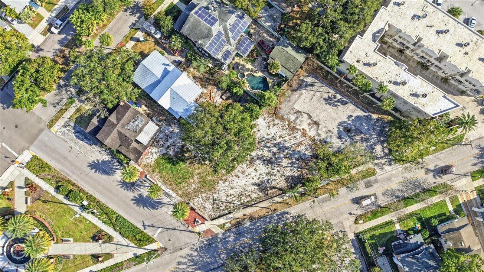 Image 19 of 33 For 1504 Howard Avenue