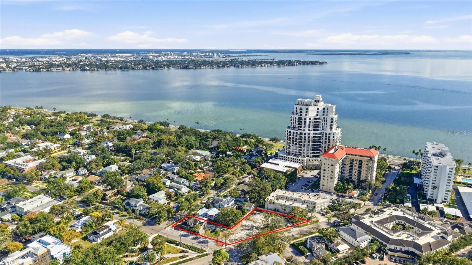 Image 21 of 33 For 1504 Howard Avenue