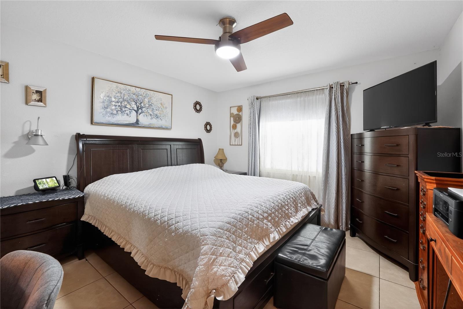 Image 13 of 21 For 7210 Manhattan Avenue 612