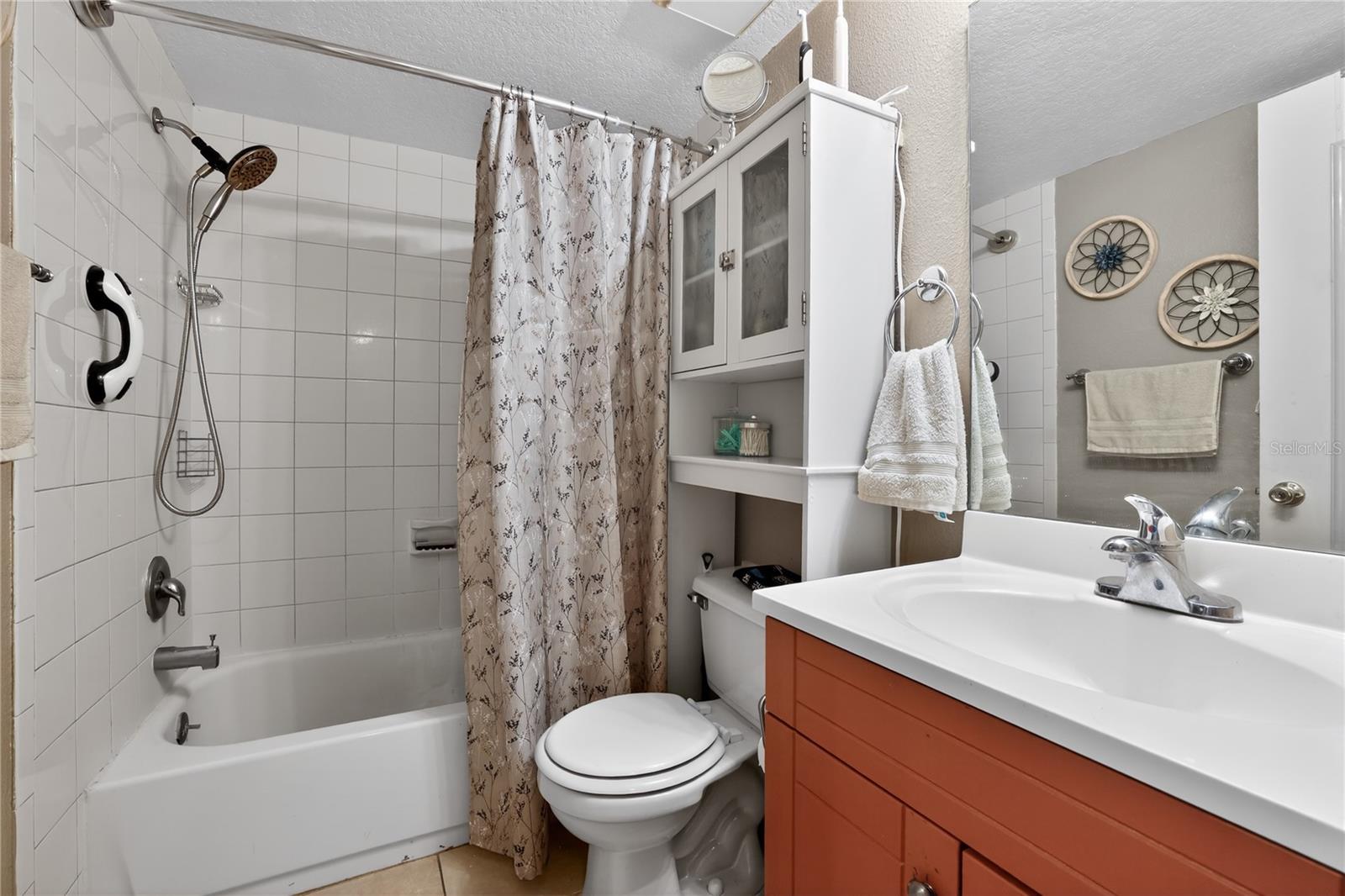 Image 16 of 21 For 7210 Manhattan Avenue 612