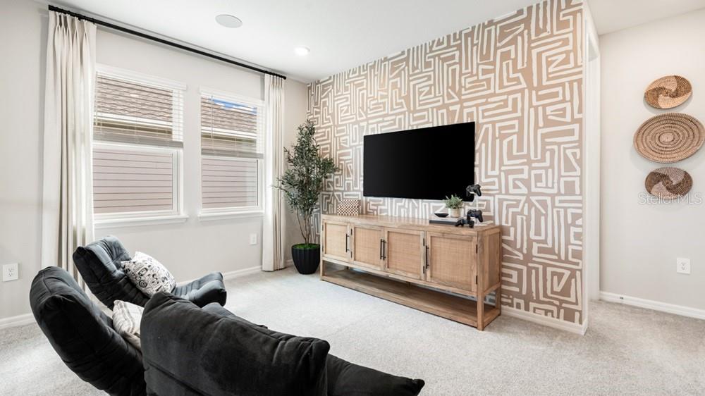 Image 18 of 26 For 13505 Commons Avenue