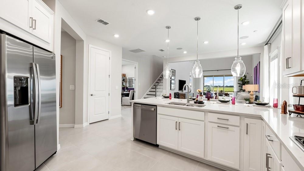 Image 8 of 26 For 13505 Commons Avenue