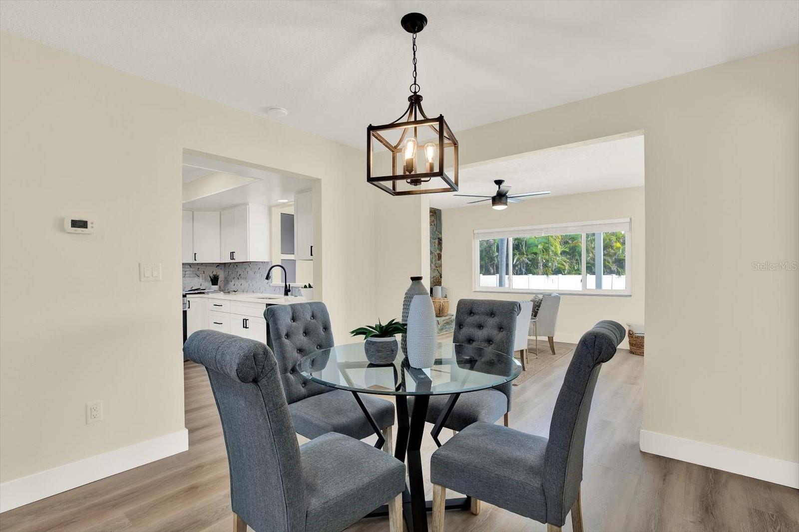 Image 10 of 34 For 11628 Grove Street