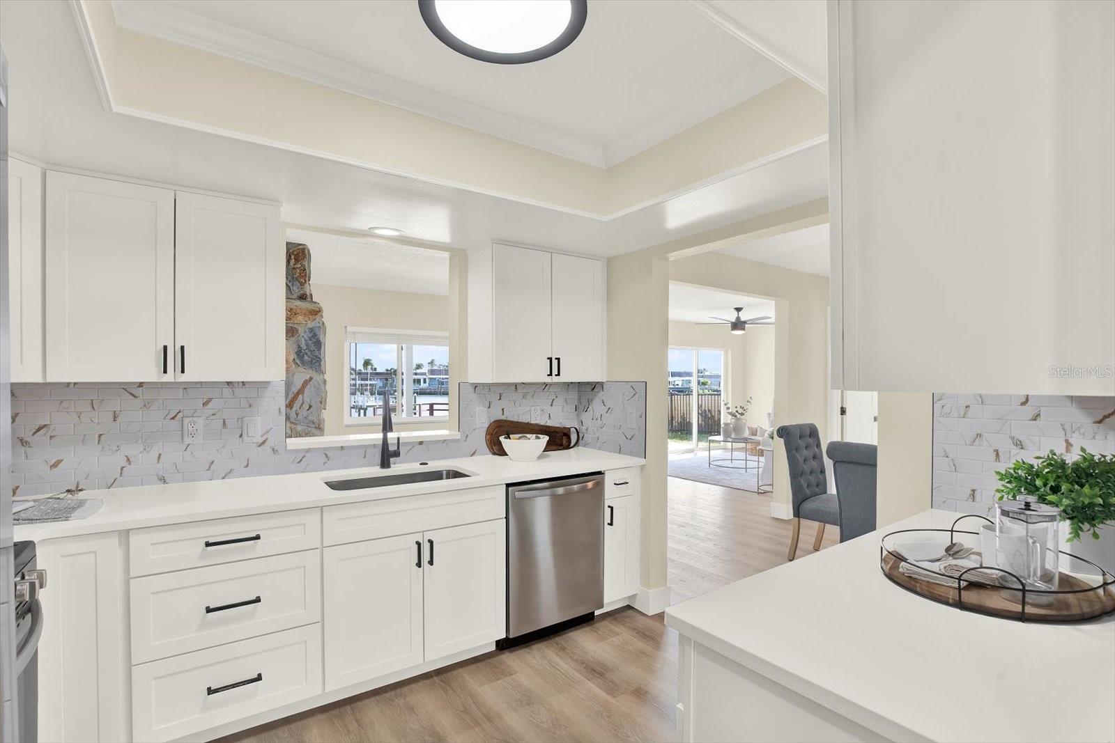 Image 13 of 34 For 11628 Grove Street