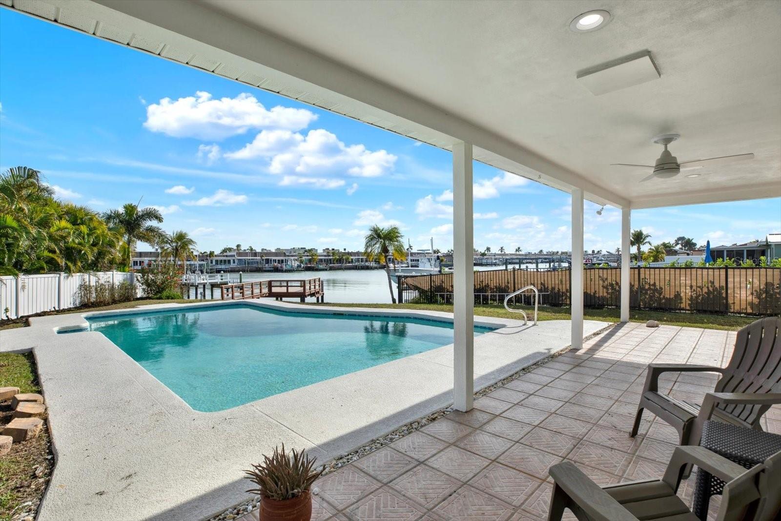 Image 22 of 34 For 11628 Grove Street