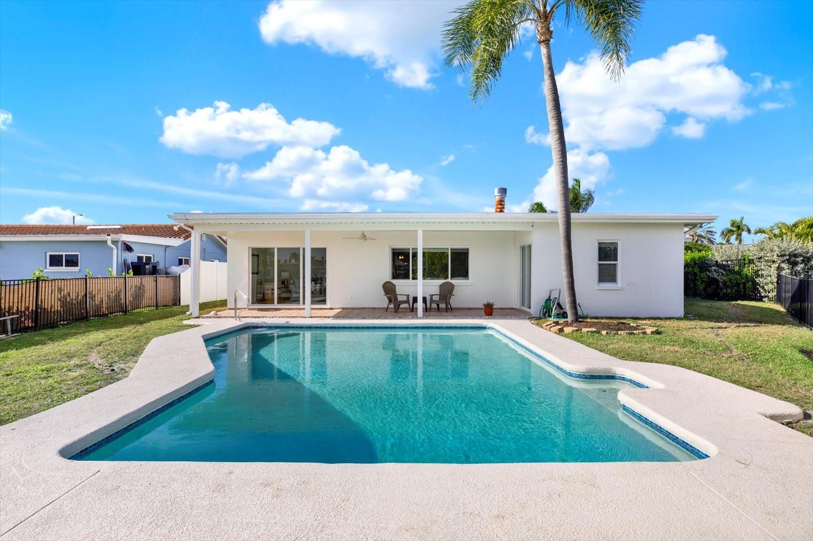 Image 23 of 34 For 11628 Grove Street