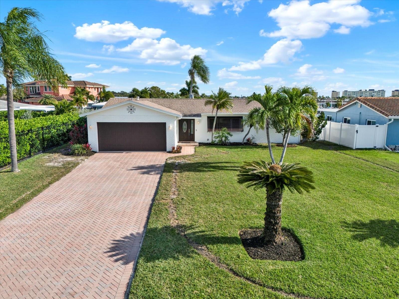 Image 28 of 34 For 11628 Grove Street