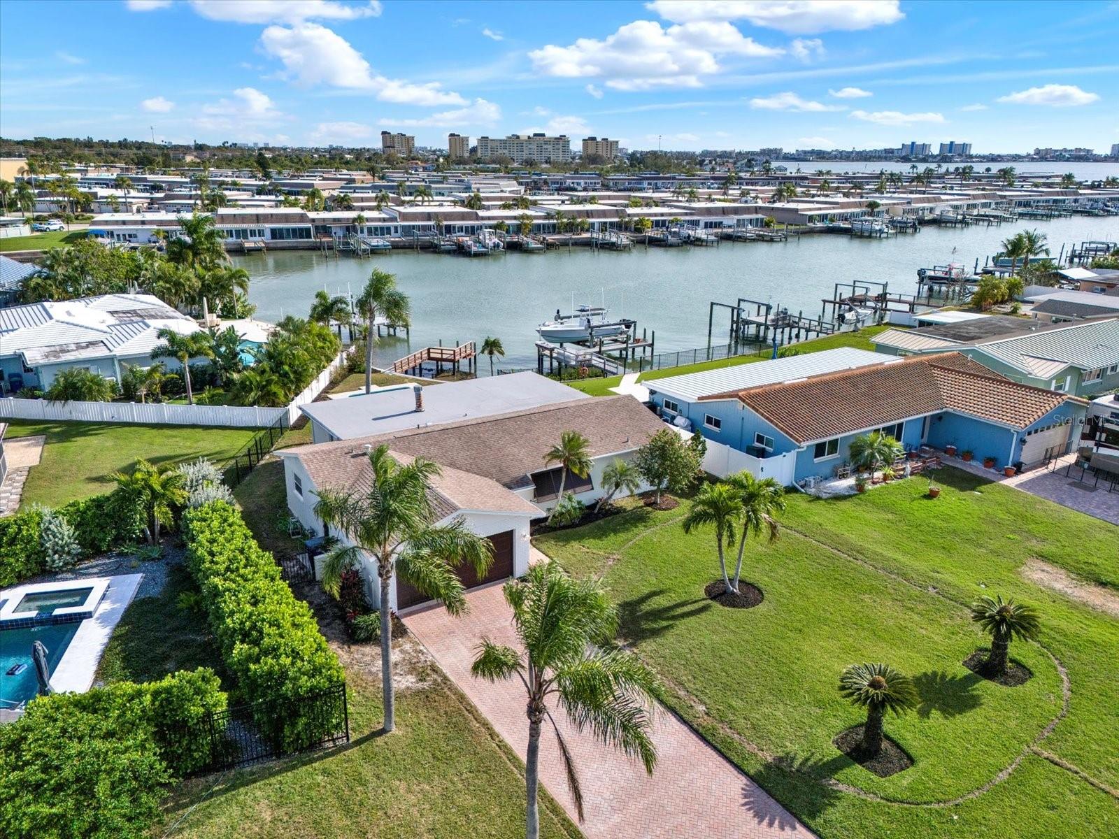 Image 30 of 34 For 11628 Grove Street