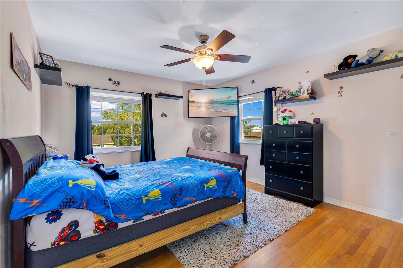 Image 14 of 40 For 811 Fairlington Drive