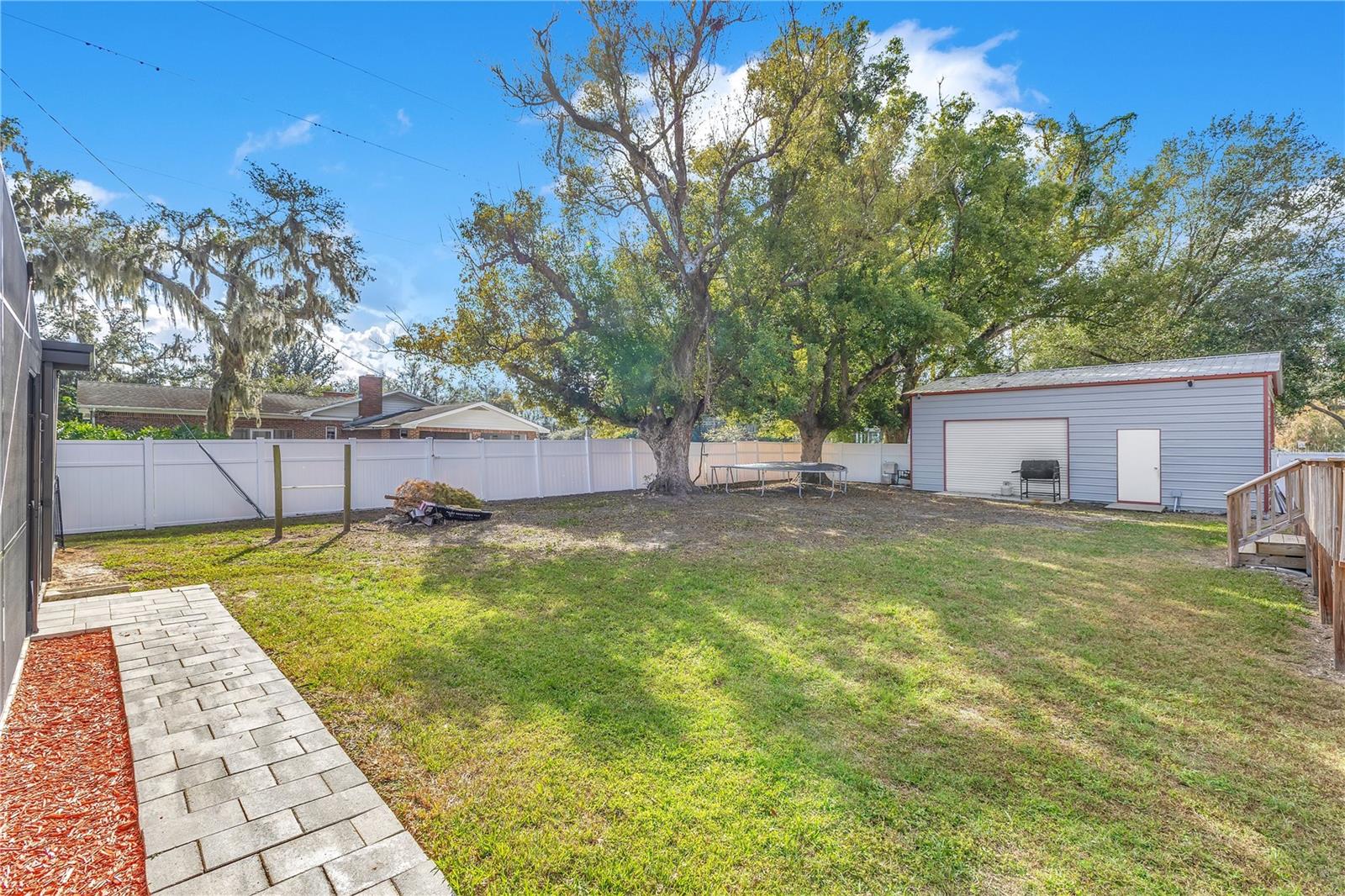 Image 31 of 40 For 811 Fairlington Drive