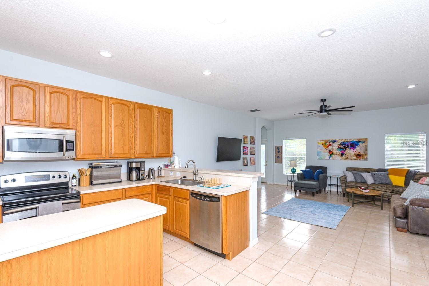 Image 7 of 27 For 18708 Chopin Drive