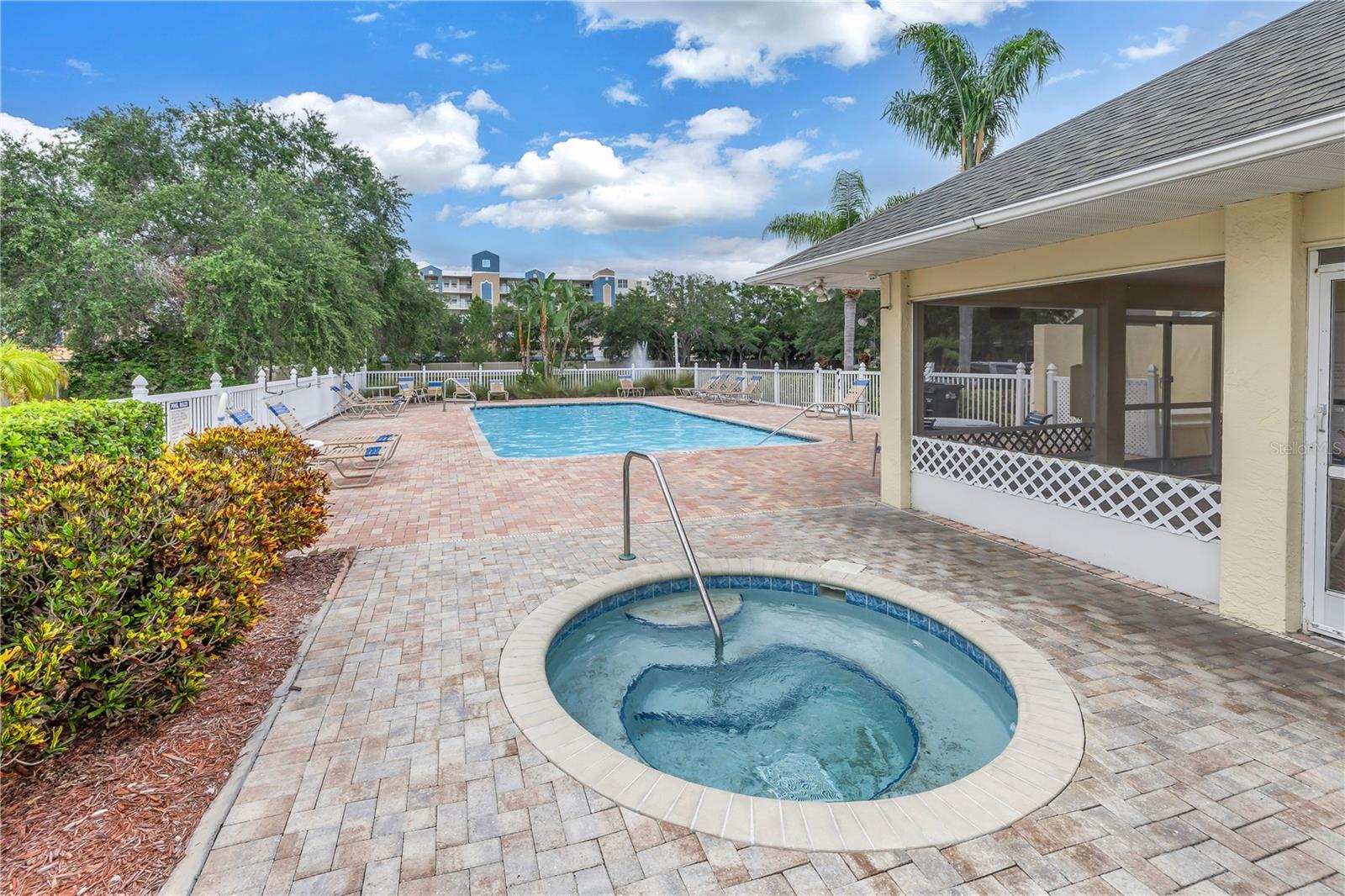 Image 6 of 68 For 1050 Starkey Road 2201