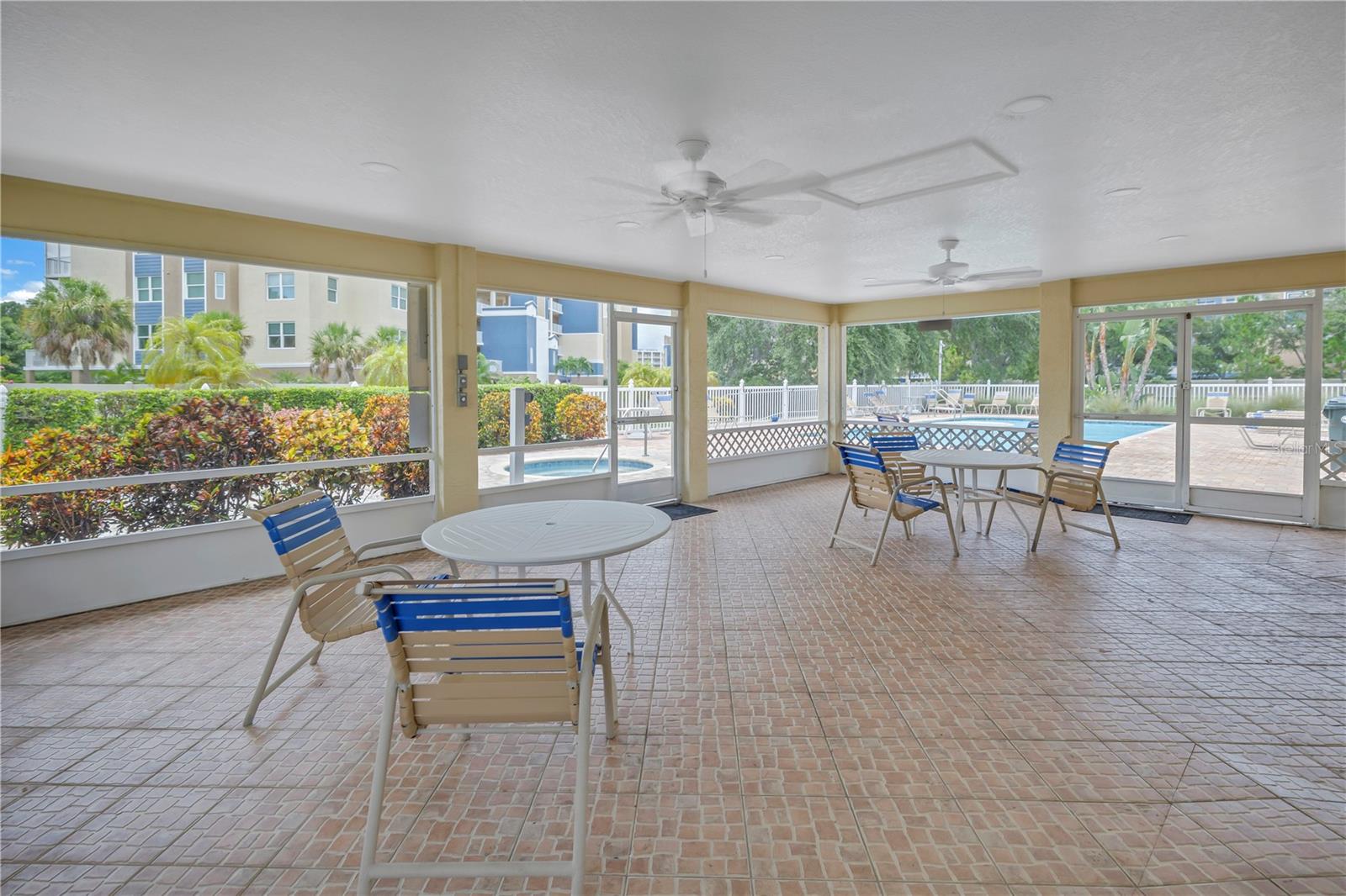 Image 8 of 68 For 1050 Starkey Road 2201