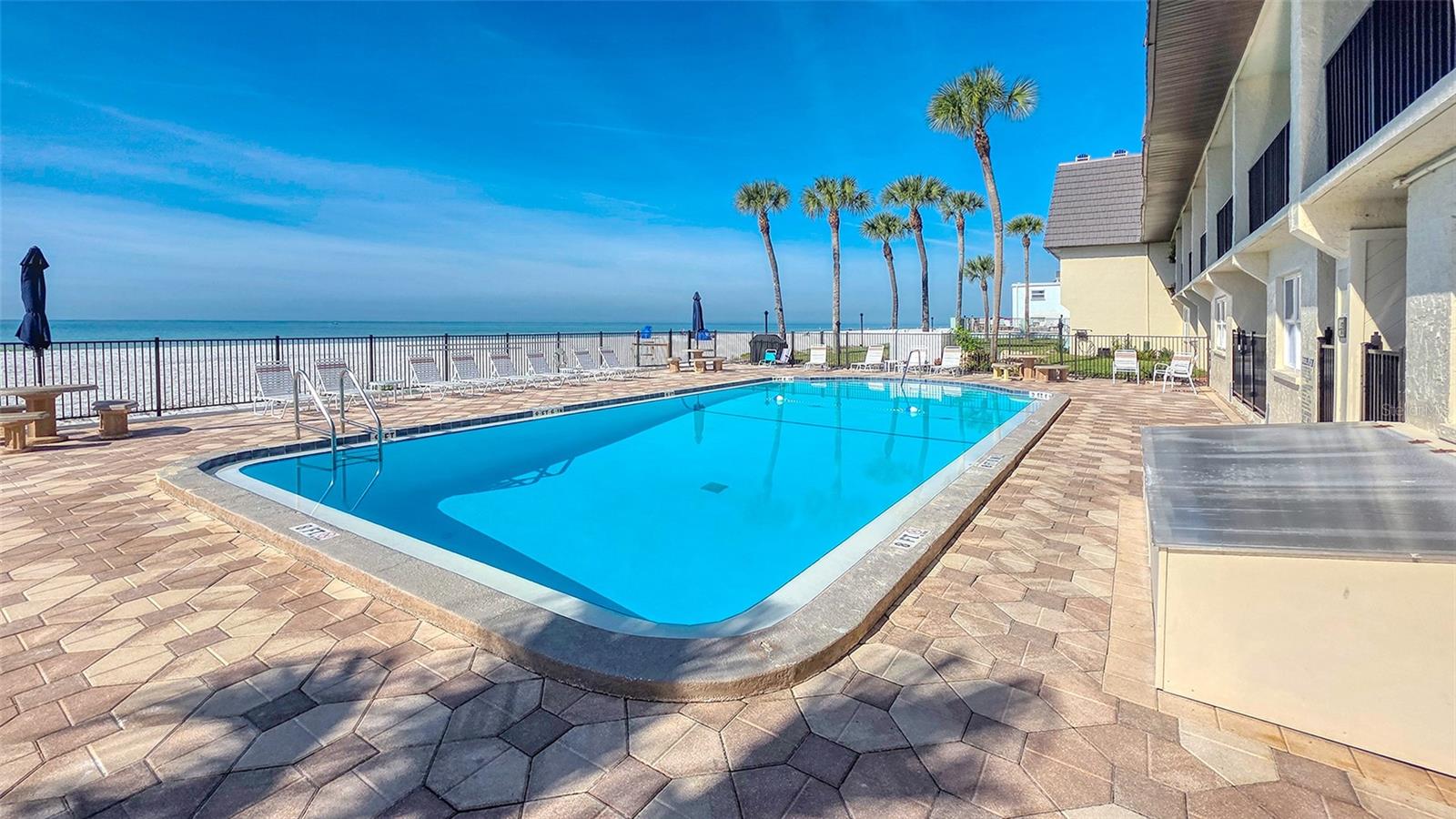 Image 27 of 45 For 60 Gulf Boulevard 204