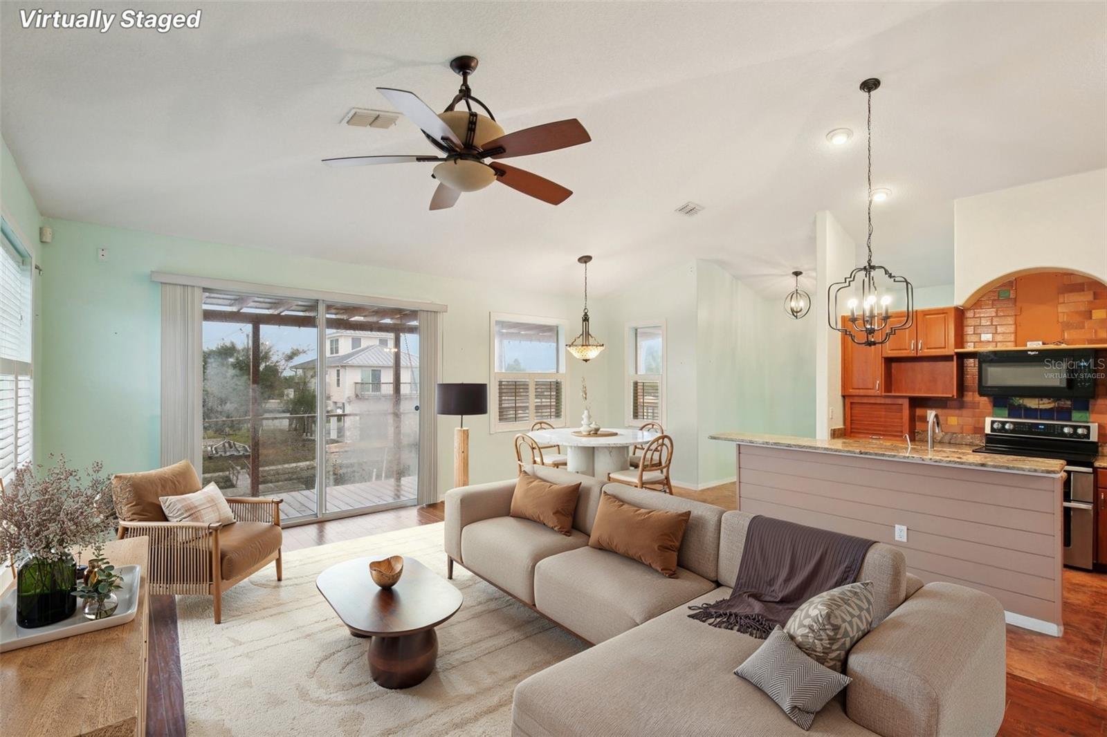 Image 3 of 35 For 6333 Lonnie Lee Lane