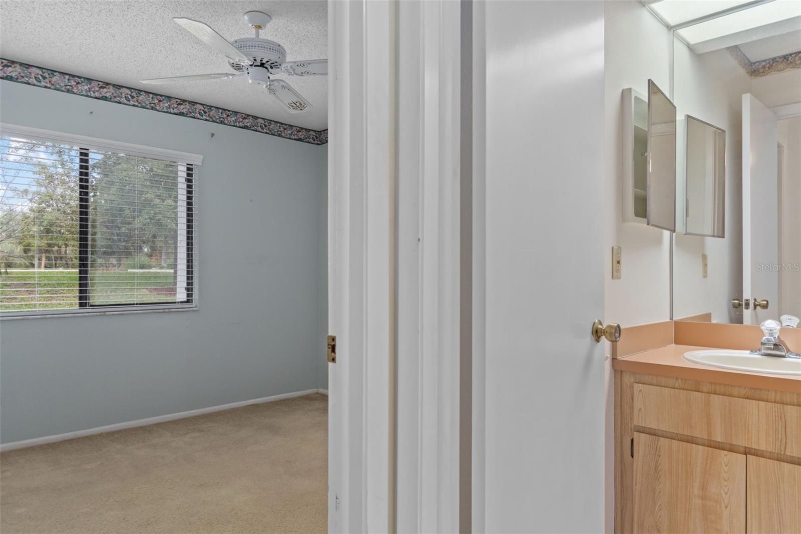 Image 21 of 31 For 9474 Nakoma Way E