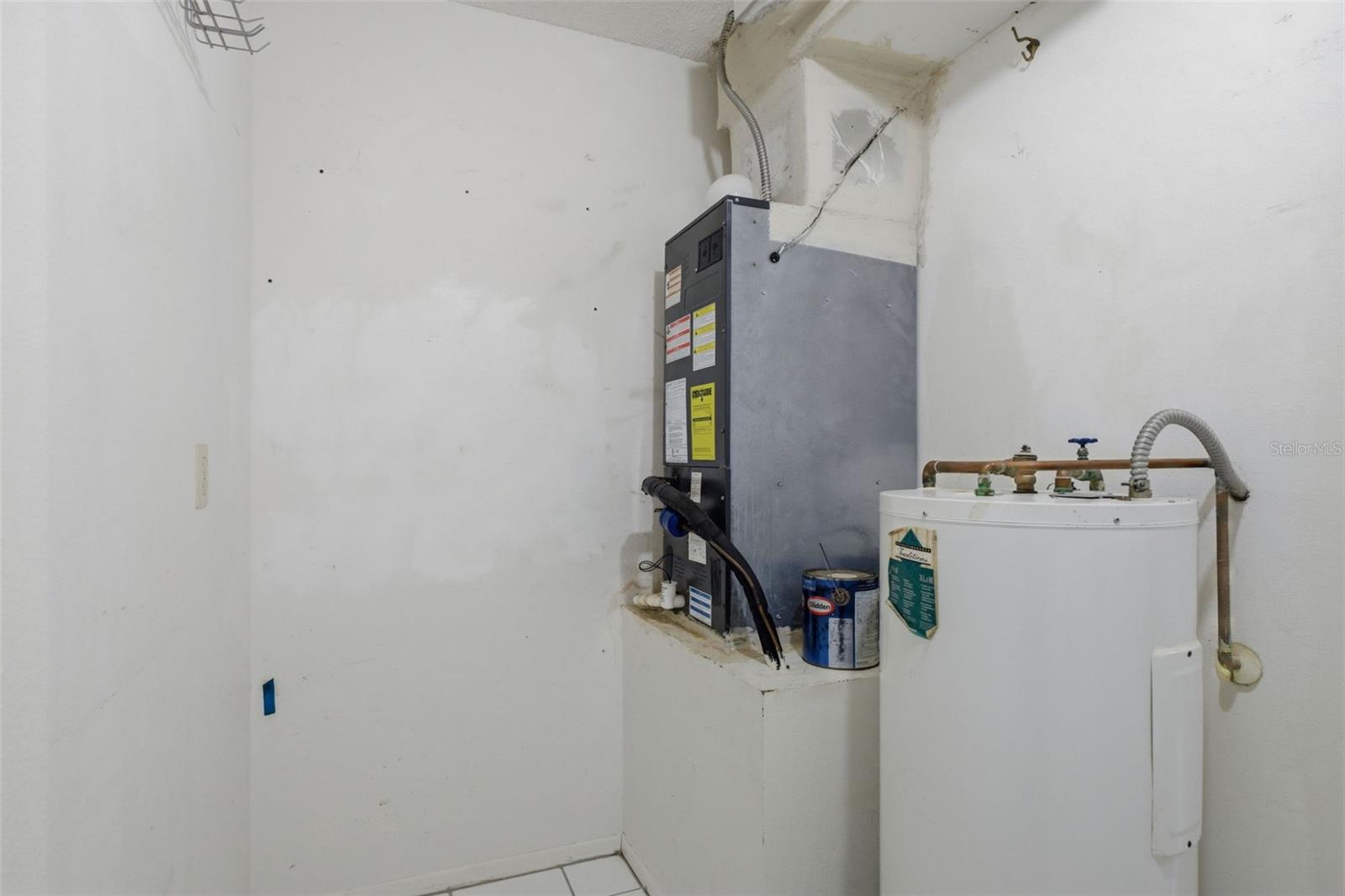 Image 28 of 31 For 9474 Nakoma Way E