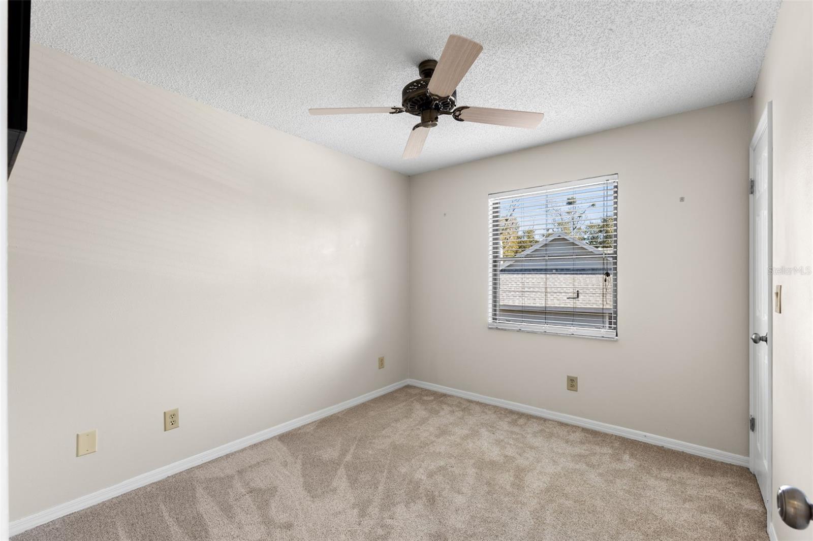 Image 28 of 55 For 3469 Rolling Trail