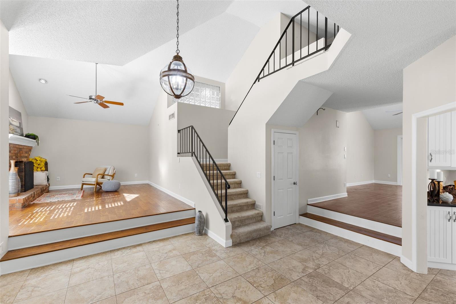 Image 3 of 55 For 3469 Rolling Trail