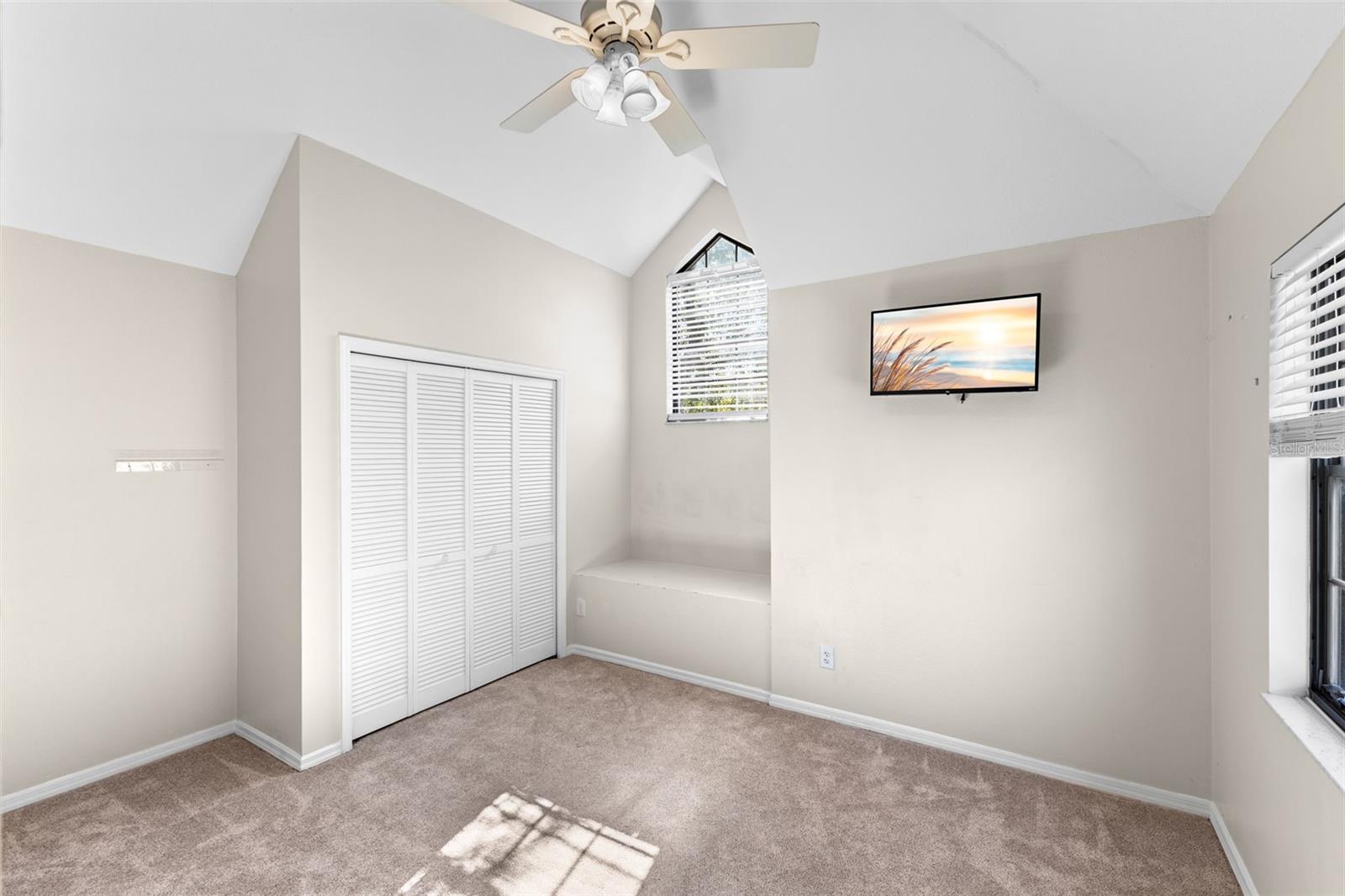 Image 32 of 55 For 3469 Rolling Trail