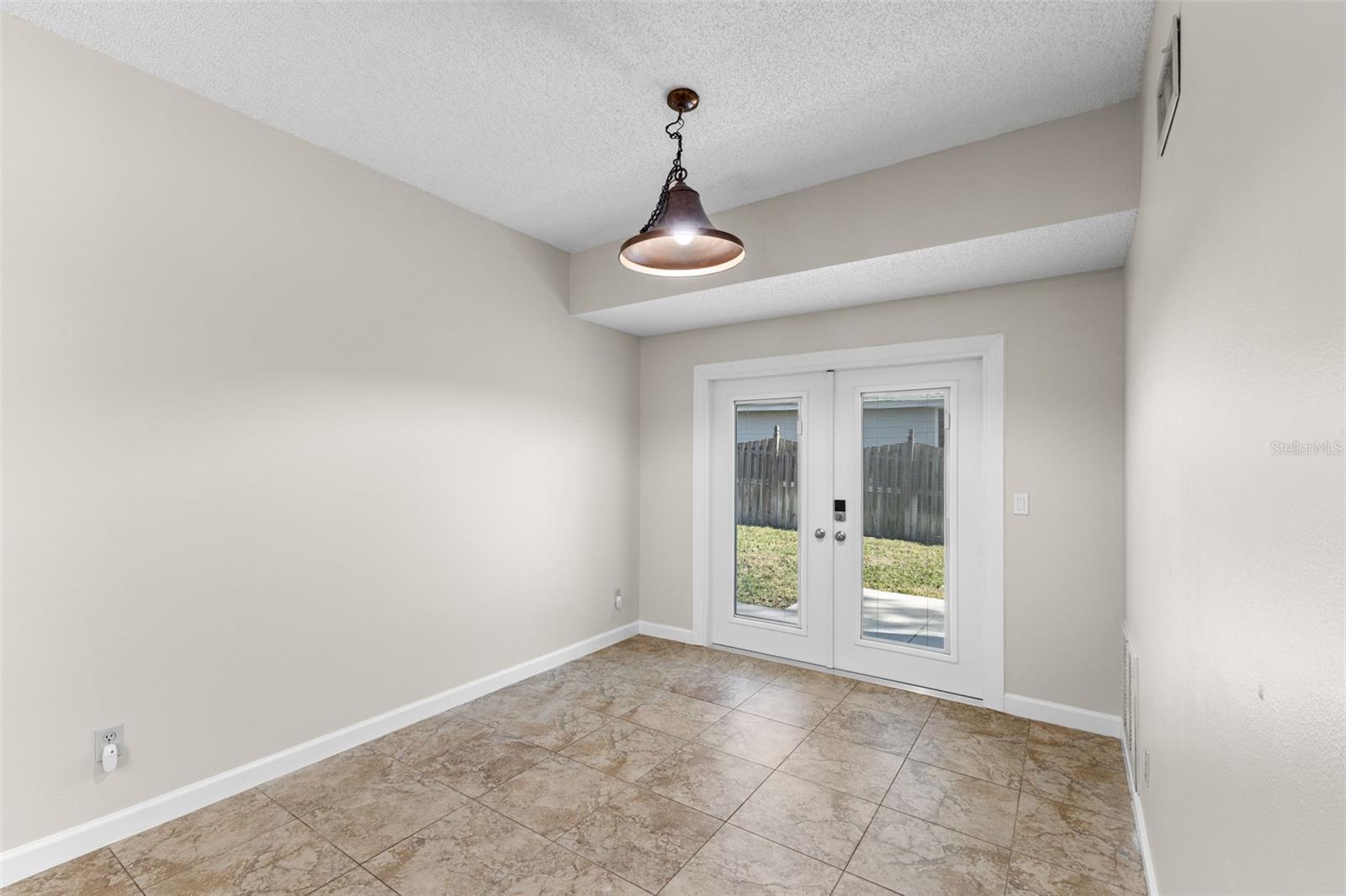 Image 8 of 55 For 3469 Rolling Trail