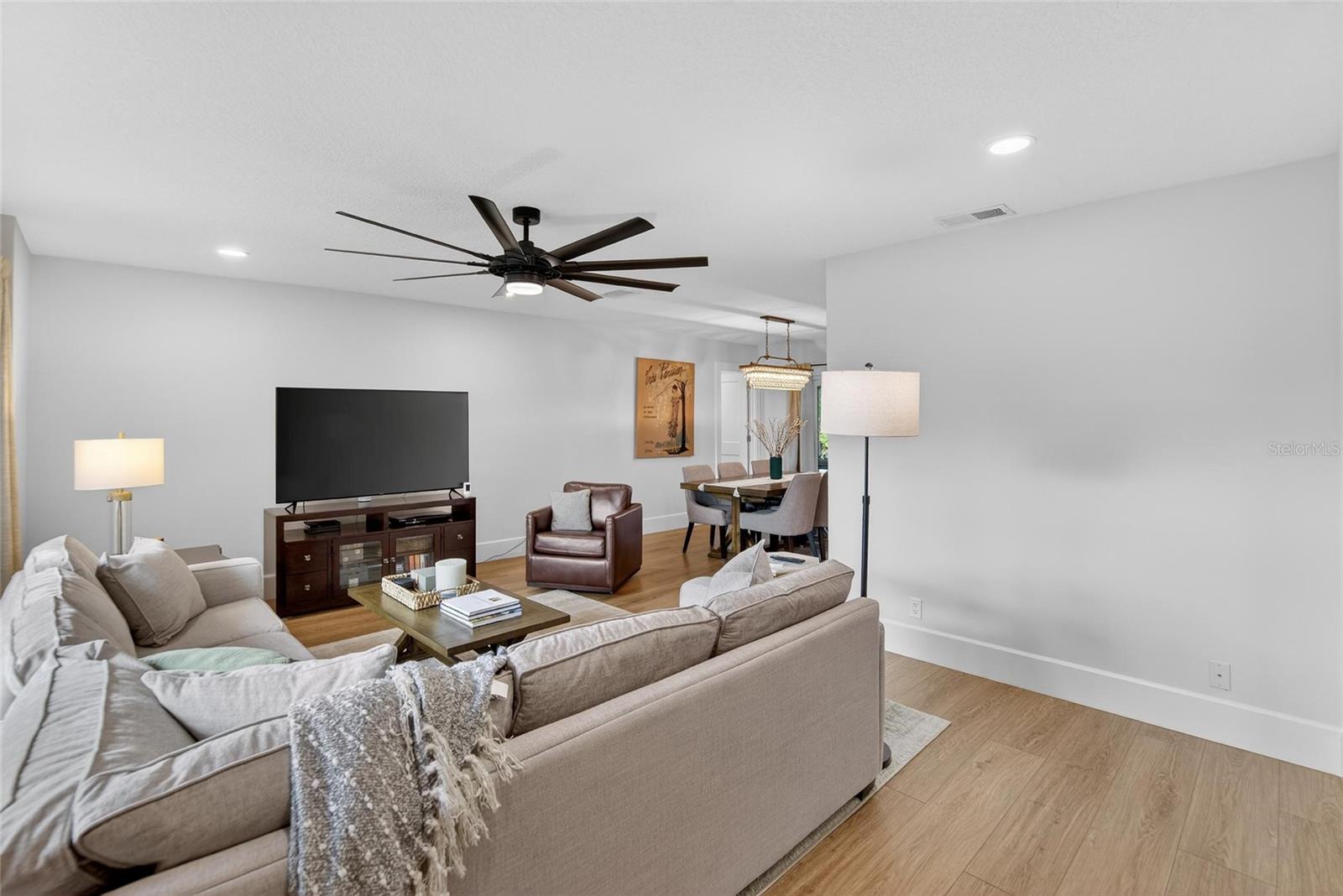 Listing photo id 10 for 13206 Tifton Drive