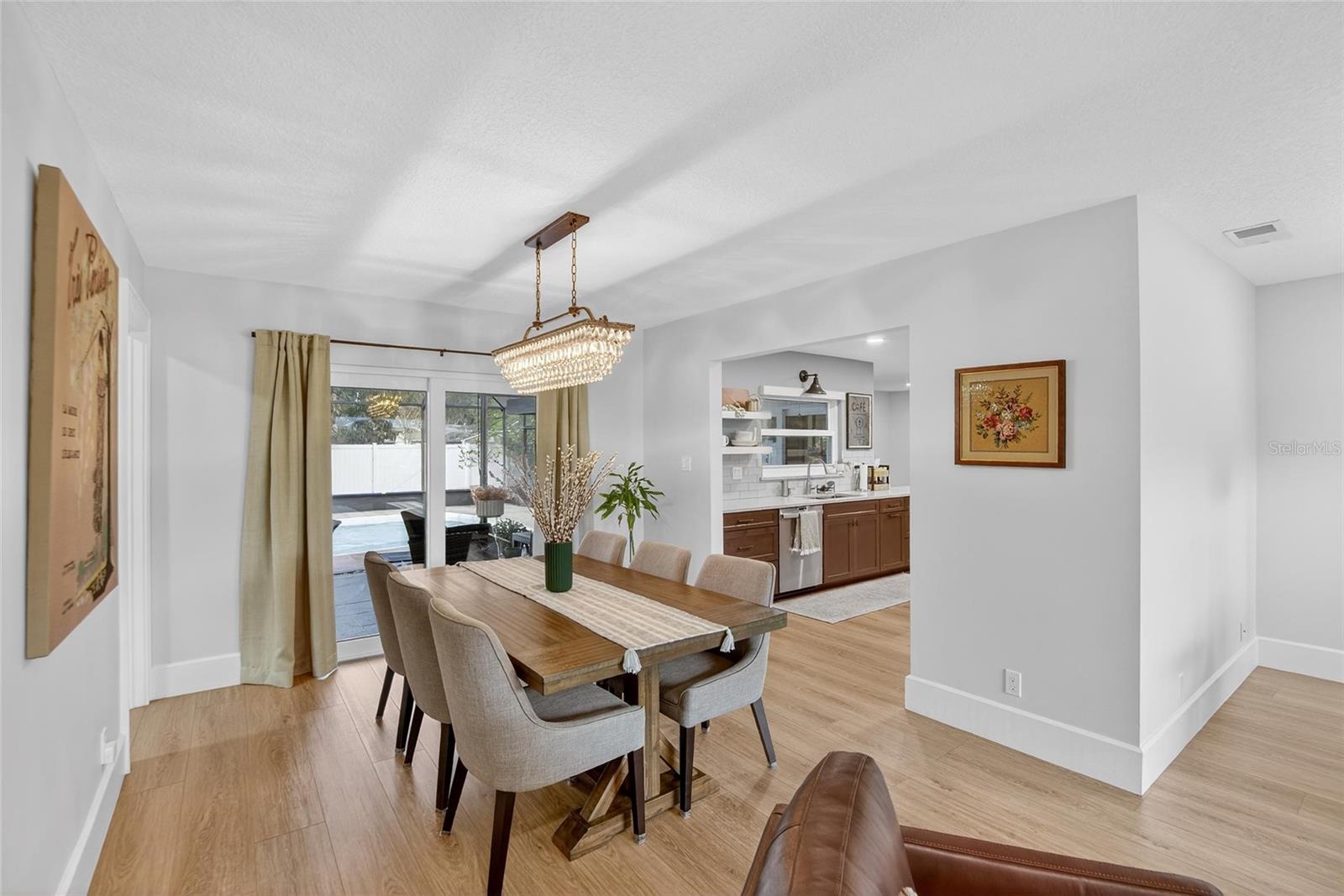 Listing photo id 14 for 13206 Tifton Drive