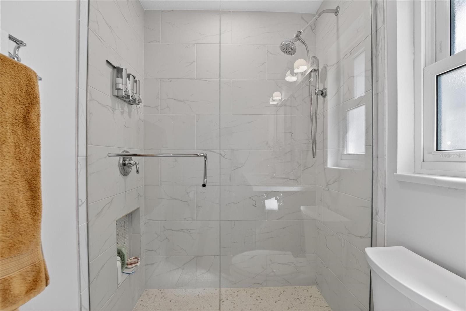 Listing photo id 24 for 13206 Tifton Drive